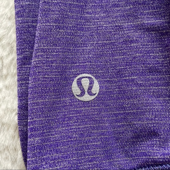 Lululemon rest less tank top with built in shelf bra berry purple striped sz 4 - Picture 10 of 15